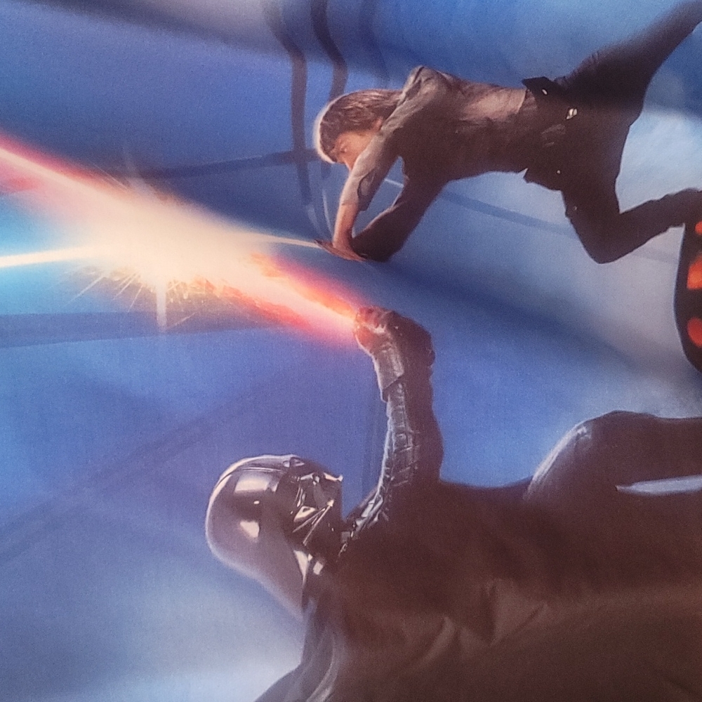 STAR WARS (DISNEY) MEN'S FAMILY FIGHT GRAPHIC SWEATSHIRT: NWOT: SZ M - Picture 2 of 4